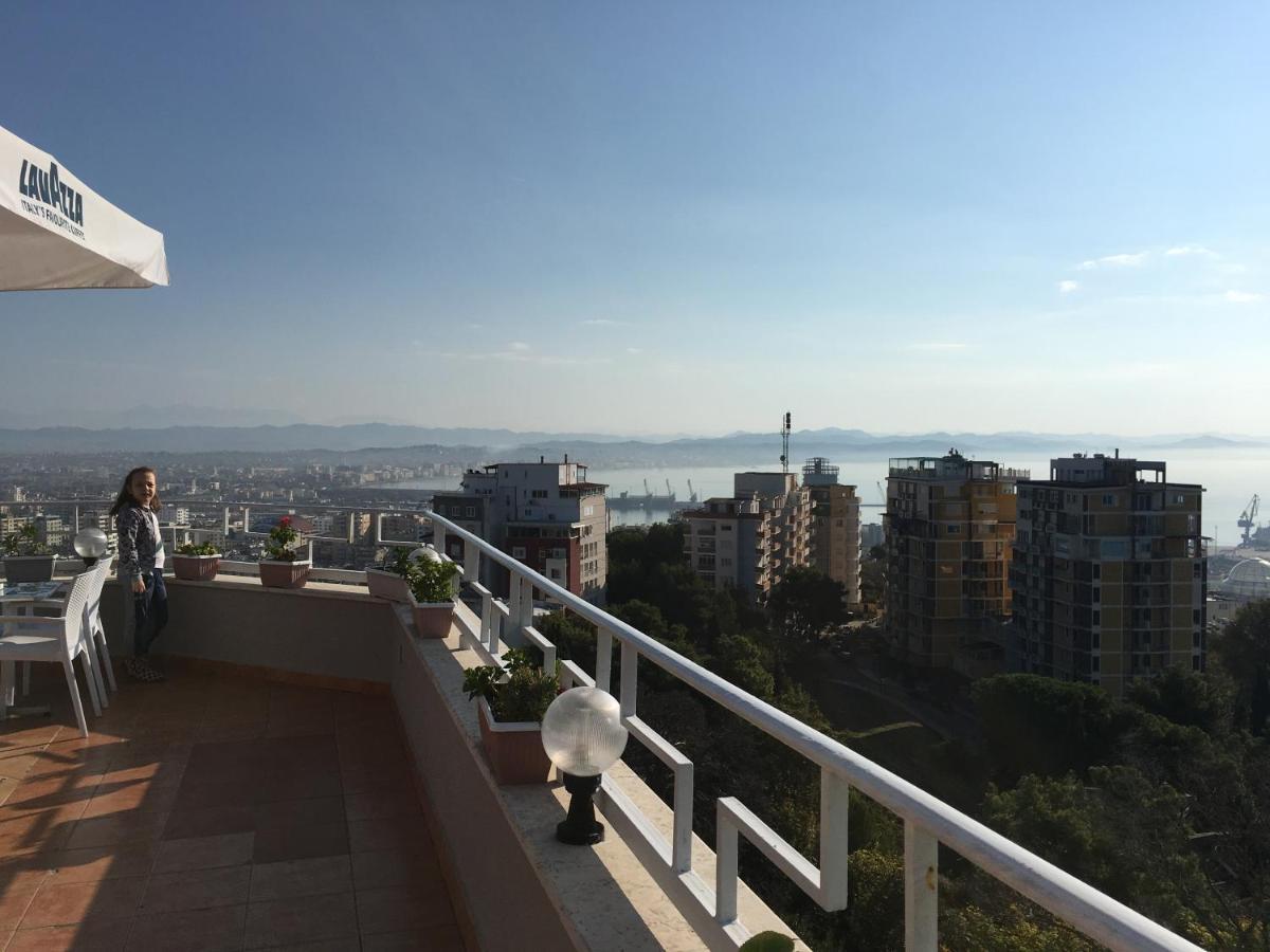 Jozi Kaiser Apartment 1 ドゥラス エクステリア 写真